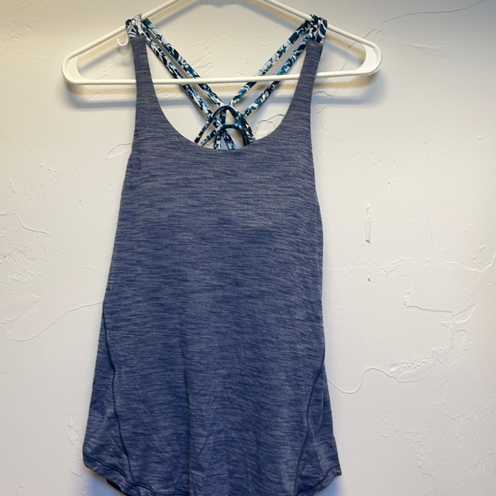 Lululemon *RARE* Tank with built in Energy Bra